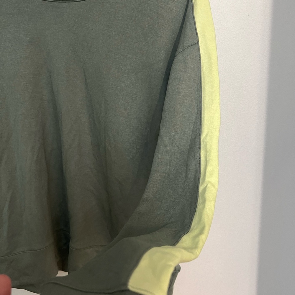 Danskin Olive Green and Lime Green Joggers Soft Knit Matching Set - Picture 5 of 7